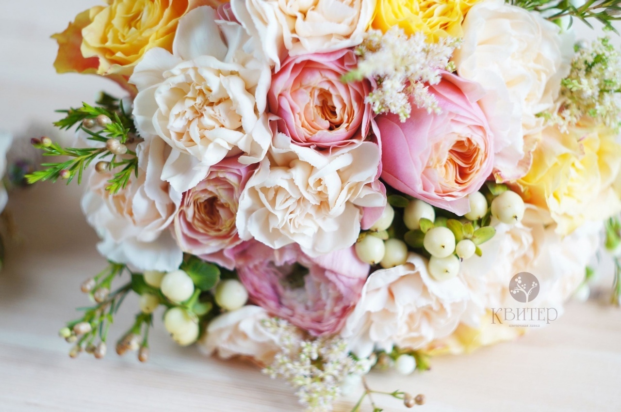 С Днём Рождения Красивое Поздравление! Лучшие слова и цветы для тебя Музыкальная Видео Открытка смотреть онлайн