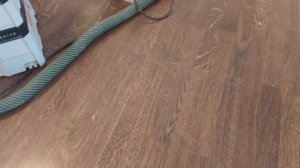 Затопило паркетный пол? Посмотрите, как нужно сделать