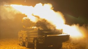 Ночные пуски ракет российского ЗРК Оса-АКМ на Украине