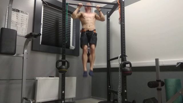 Подтягивания +32кг на 18раз смотреть онлайн
