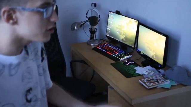 🧔ЗЛОЙ БАТЯ СЛОМАЛ КОМПЬЮТЕР СВОЕМУ СЫНУ😖 смотреть онлайн