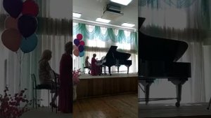 Фортепианный дуэт " Сюрприз" М. Минков "Старый рояль"