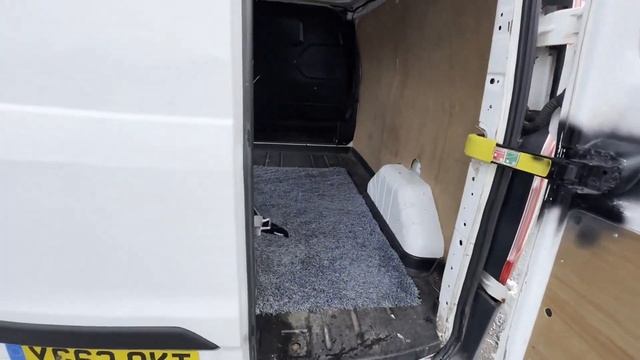 YG63OKt 2013 FORD TRANSIT CUSTOM 290 L1 DIESEL FWD 2.2 TDCi 125ps Low Roof Van смотреть онлайн