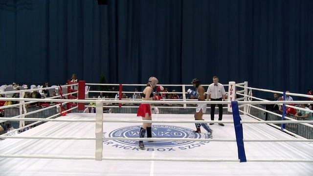 Polina Petukhova v Melinda Zsiga Hungarian Kickboxing World Cup 2019