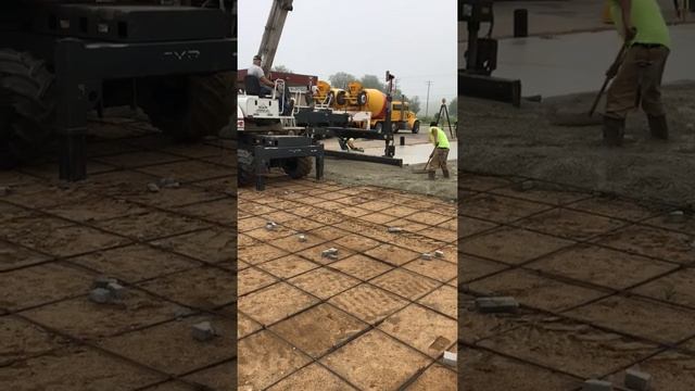 Laser Screed Floor Pour