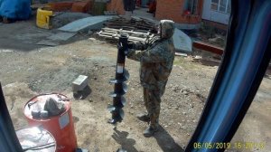 Бур Гидровращатель на экскаватор.