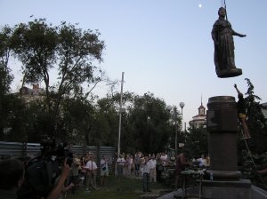Памятник Екатерине II в Севастополе. 15 июня 2008 г. Борьба депутатов горсовета с администрацией