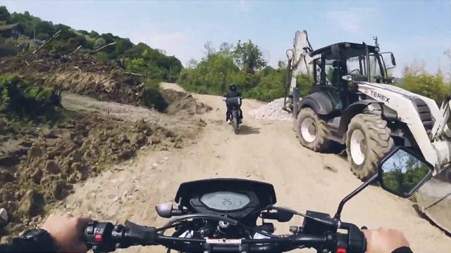 В первые ездит на Мотоленд блейзер 250 смотреть онлайн