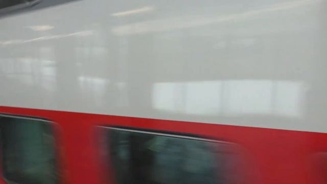 Электровоз ЭП20-067 с поездом № 739 Москва - Брянск смотреть онлайн