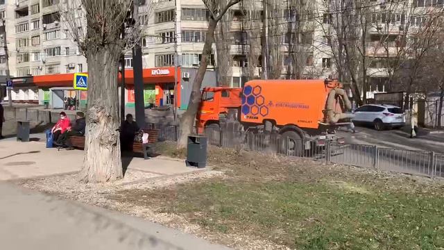 Пылевая буря на Рахова (Саратов) смотреть онлайн