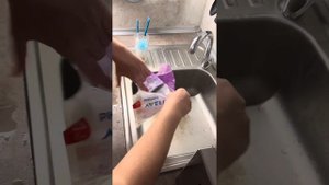 Стерилизуем бутылочки для кормления пакетами для стерилизации