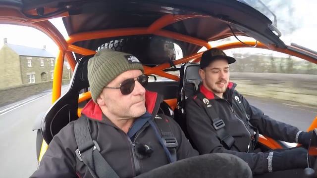 Learning to Drive an Ariel Nomad - Best VTEC? смотреть онлайн