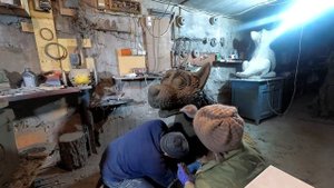 как  сделать  скульптуру  ВОЛКА из   арт  бетона.  мастер  класс.