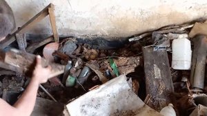 ВСКРОЙТЕ БРОШЕНЫЙ ГАРАЖ УБЕРИТЕ МУСОР И ПОЛУЧИТЕ ОТЛИЧНОЕ ПОМЕЩЕНИЕ В СОБСТВЕНОС