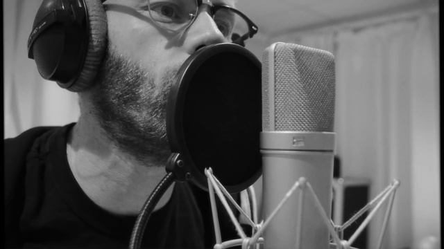 LOULOU - 10 Bars Pression