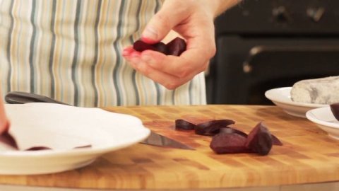 Салат со Cвеклой и Козьим Сыром || Простые и Быстрые Рецепты || FOOD TV