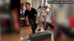 Подписчик сделал ПОДАРОК Масленникову на тему GhostBuster!! / Сюрприз ШОКИРОВАЛ Диму!!!