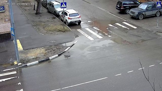 Iptronic 2 Mpix IPL1080BM2,8-12 день смотреть онлайн