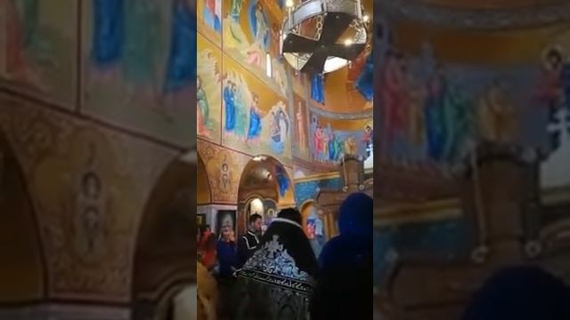 Служба(кусочек) в Канда. О. Серафим Бит-Хариби смотреть онлайн