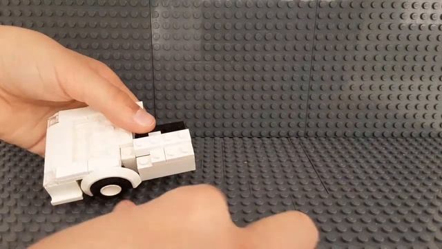 Собрал из лего спорткар.