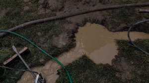 СКВАЖИНА ПЛЮЕТСЯ Бурение НА ВОДУ