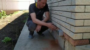 Вода на улице в частном доме. Раковина на улице.