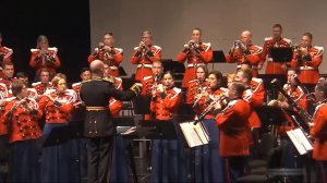 Марши Звёзды и полосы навсегда и Гимн морской пехоты Играет President's Own U.S. Marine Band