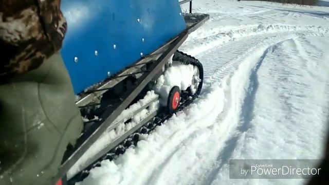 Самодельный снегоход.замер максимальной скорости,и работа подвески. смотреть онлайн