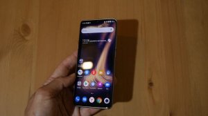 TCL 10 Plus обзор стильного и редкого смартфона с экраном "водопад"