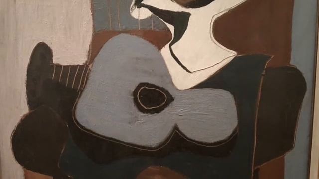 Still Life with Blue Guitar 1924 Pablo Picasso 1881-1973 Berggruen Museum Berlin смотреть онлайн
