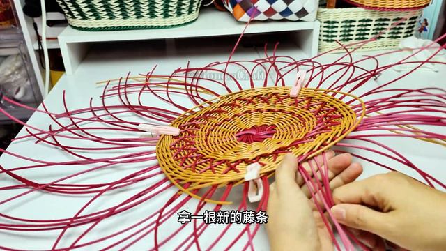 How to Craft a Decorative Basket with PE Rattan #craft #diy #handmade смотреть онлайн