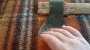 Разница в конструкции туристического и таёжного топора