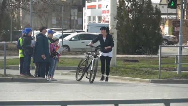 ЮИД ребёнок велосипедист весна 2020 смотреть онлайн