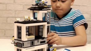 Полицейский участок LEGO City (Лего Сити)