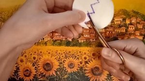 Поделка к Пасхальным праздникам ) Цыплёнок ) Да не из чего-нибудь, а из ватных дисков ))