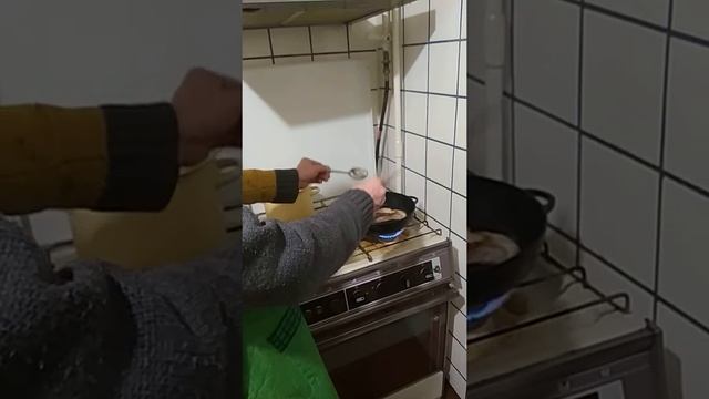 Кухня холостяка. Гости просили рецепт: Стейк из рыбы белого амура - готовим сами