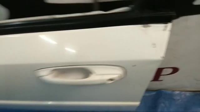 Передняя левая белая дверь Lacetti смотреть онлайн