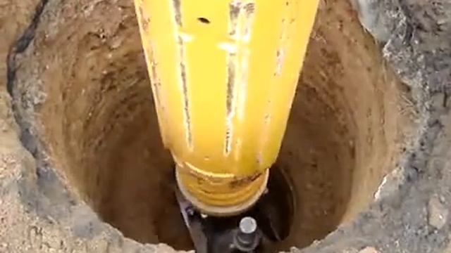 Роторная буровая установка SANY - бурение скважины смотреть онлайн