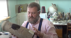 Труба средневекового Самоделкина из раскопа по переулку Социалистический. Раскоп 1