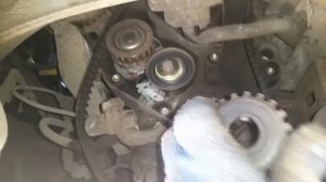 смена помпы ремня грм на шевроле авео A15SMS Ч1