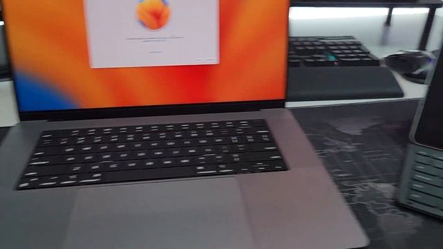 Upgrading to a 2023 M2 Macbook Pro 16 after 10 YEARS - 2013 Macbook Pro 15 смотреть онлайн