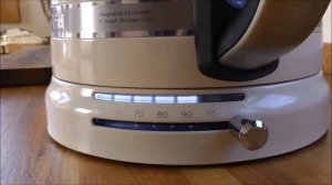 Видео обзор эл чайника KitchenAid Artisan Kettle Almond Cream