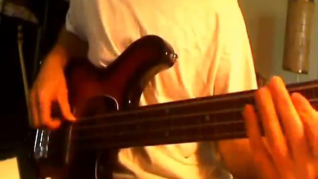 Bass Guitar Attack of the Space Chipmunks смотреть онлайн