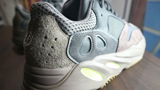 YEEZY BOOST 700 Mauve (Review and on foot)