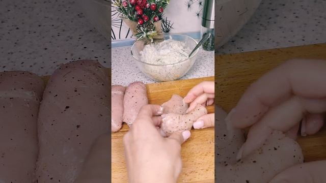 куриные  рулетики с творожным сыром!!