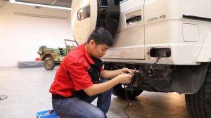 Headlight and Taillight Installation Video For Mercedes Benz G - Chinese version