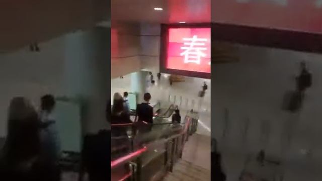 Аэропорт в Китае город Ханжоу см.оп. смотреть онлайн