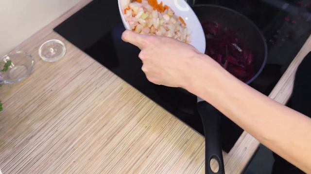 Как приготовить БОРЩ так, чтоб не потерять НАСЫЩЕННЫЙ КРАСНЫЙ ЦВЕТ! Быстрый и простой рецепт борща.