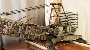 Тест долгостроя модели башенного крана КБ-502.