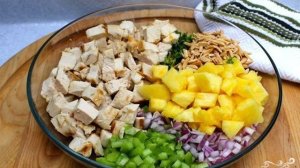 Салат Новогодний из курицы